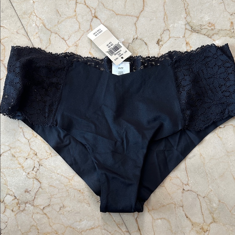 NWT Aerie Black Lace Trim Cheekies
